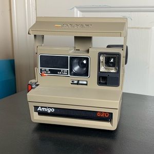 Polaroid 600 Land Instant Camera - Amigo 620 - Tan